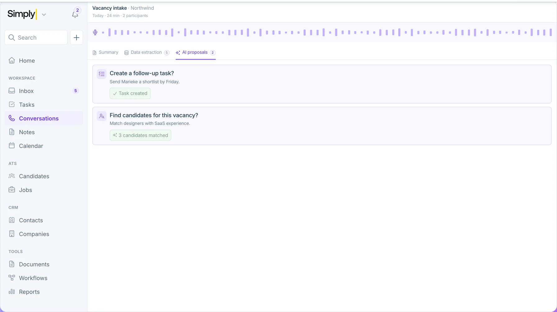 AI-voorstellen na een gesprek in Simply: een taak aanmaken en kandidaten zoeken